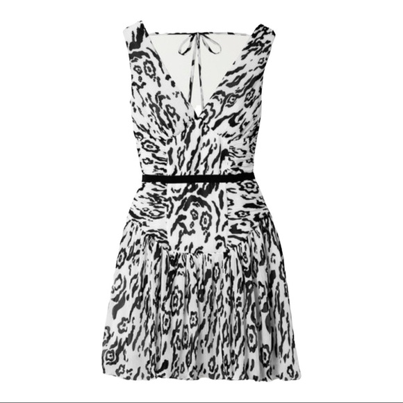 SELF PORTRAIT Zebra Print V Neck Pleated Mini Dress Size 4 - Picture 7 of 12